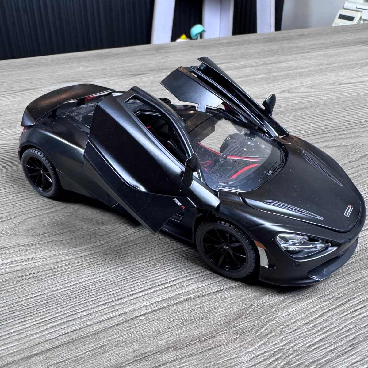 McLaren 720S Die-Cast Model Car - TodsKart