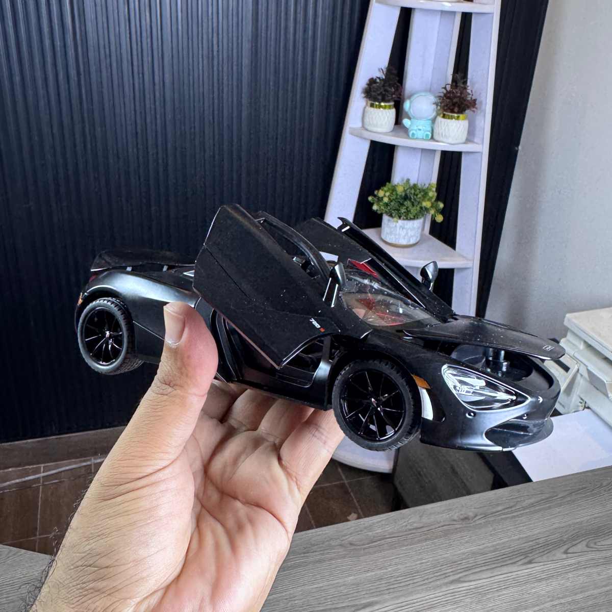 McLaren 720S Die-Cast Model Car - TodsKart
