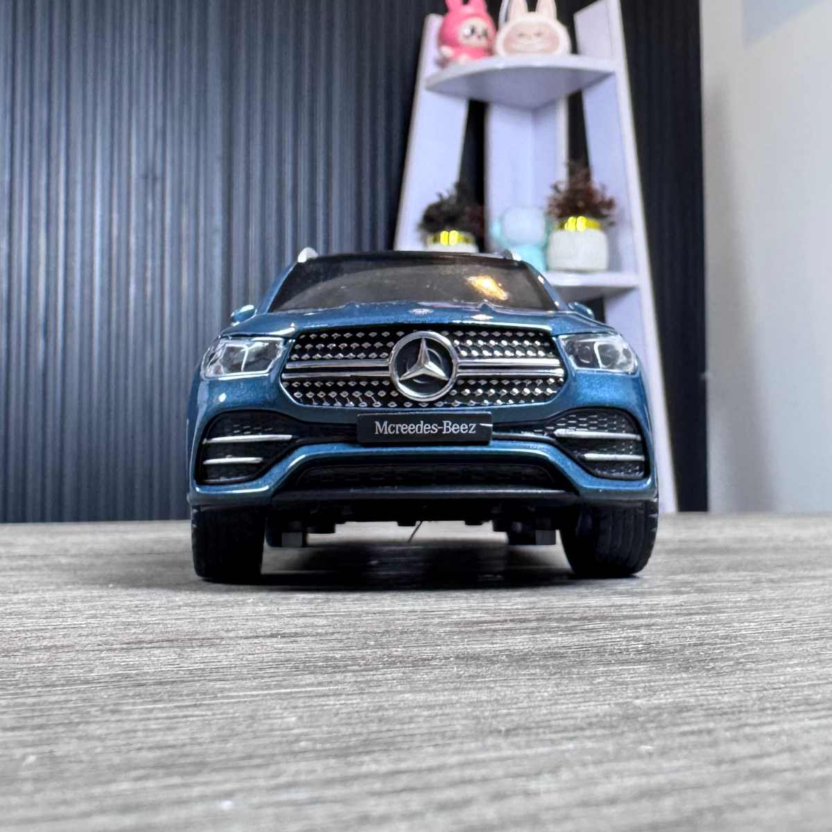 Mercedes-Benz GLE Die-Cast Model SUV - TodsKart