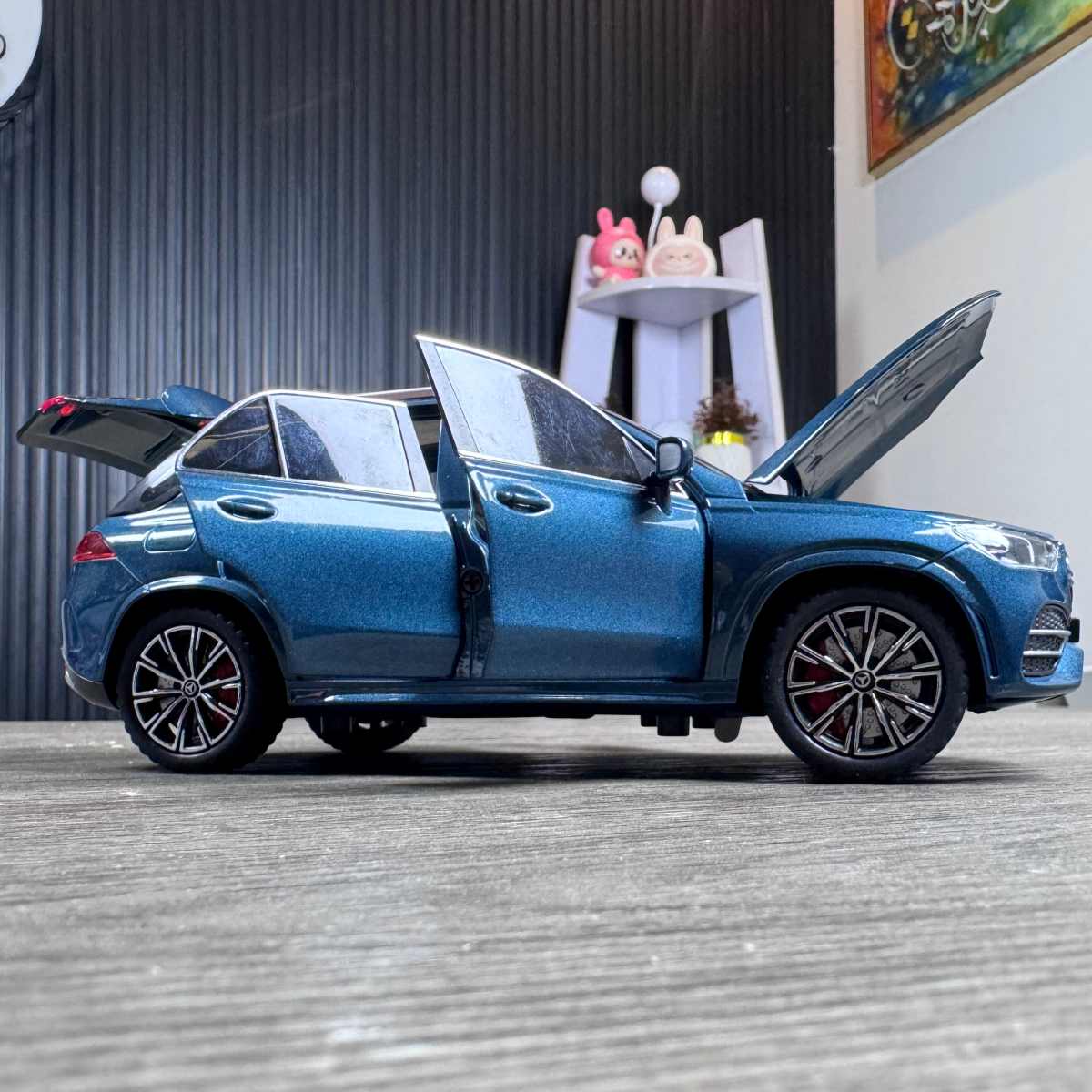Mercedes-Benz GLE Die-Cast Model SUV - TodsKart