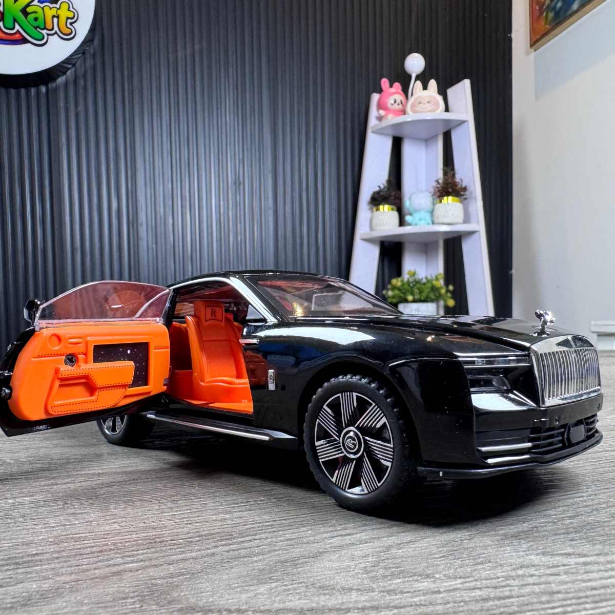 Rolls-Royce Luxury Die-Cast Model Car - TodsKart