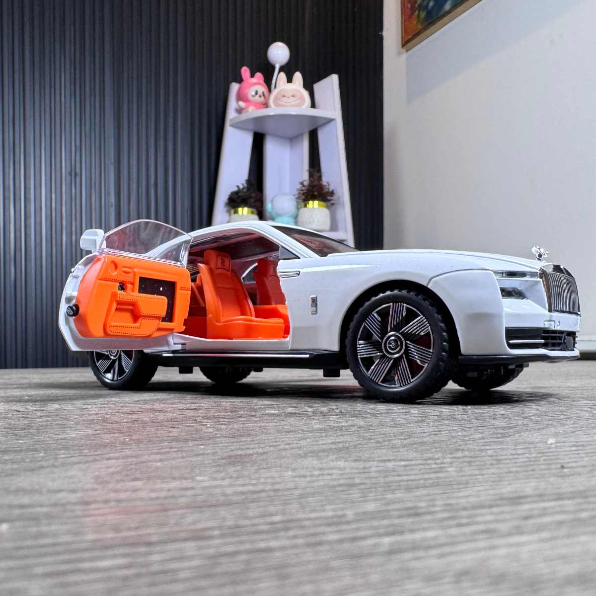 Rolls-Royce Luxury Die-Cast Model Car - TodsKart